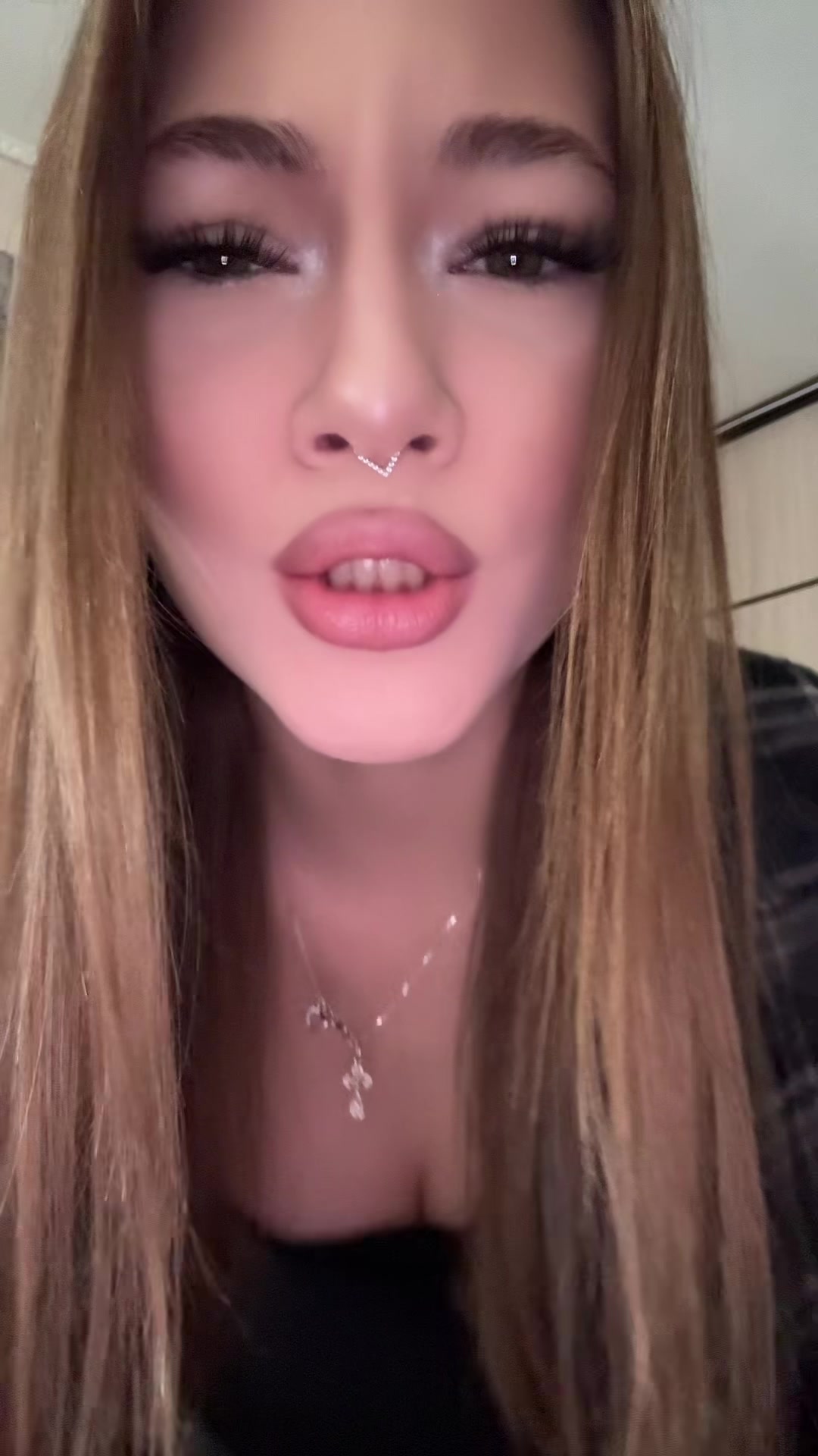 @vxrcvv