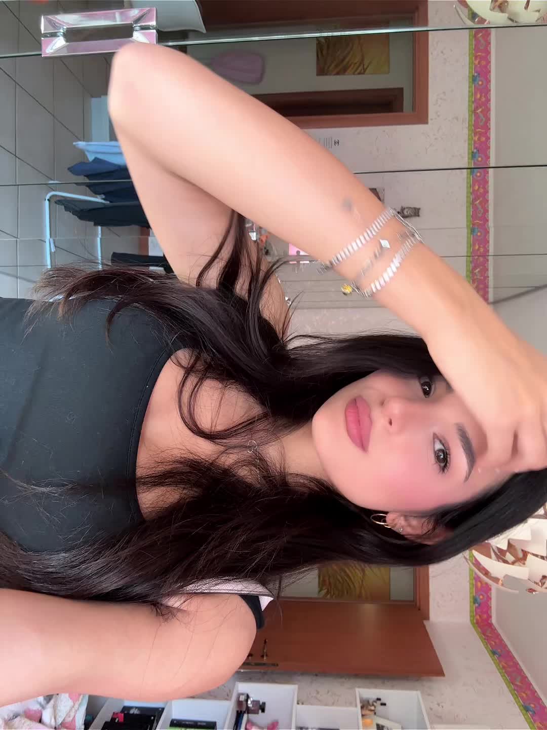 @𝐴𝑛𝑛𝑎 ﾒ𝟶
