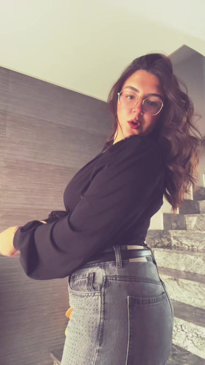 @Inés