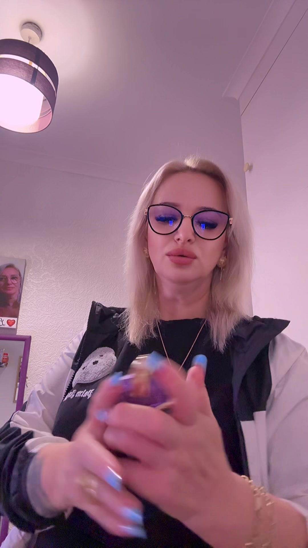 @FeliciaMoldoveanca77