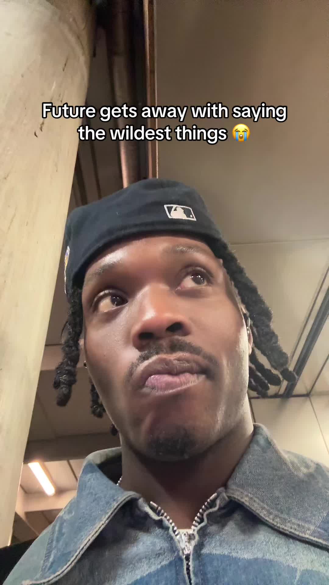 @hotlinetingz