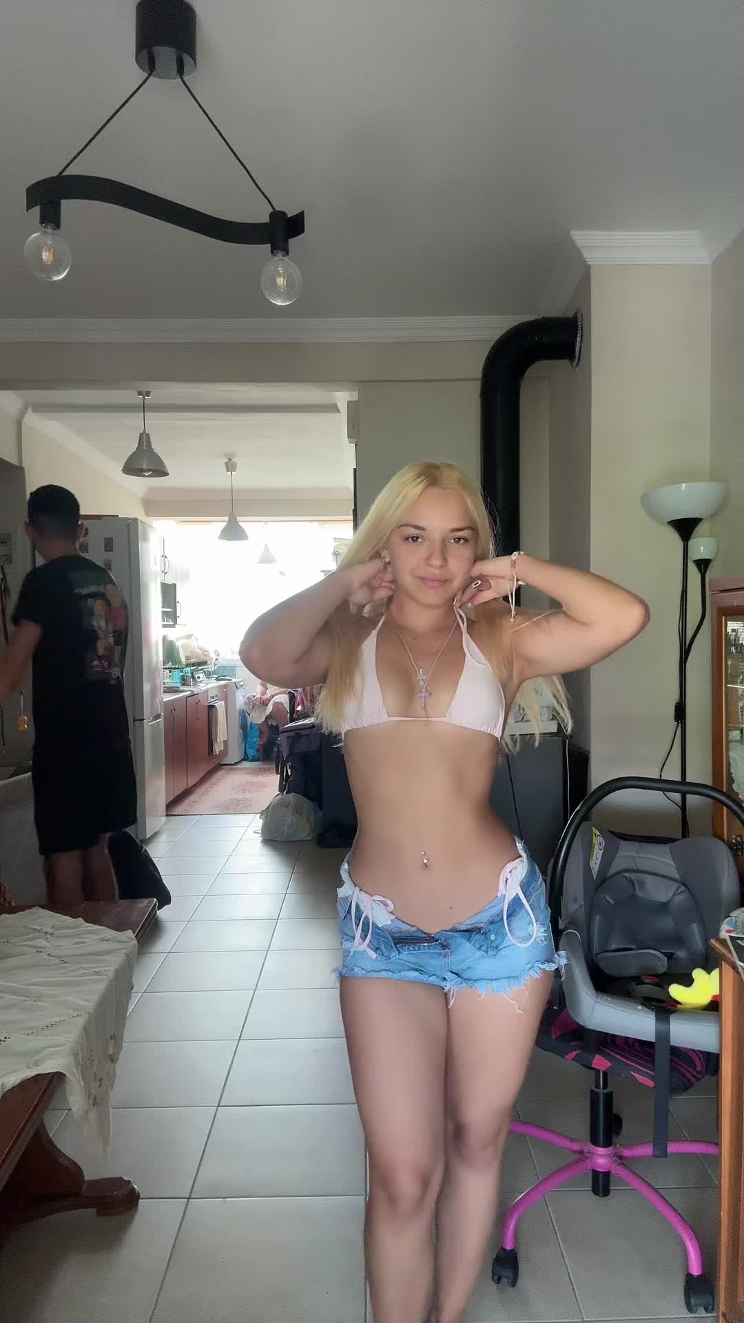 @Χρυσήλια 💋