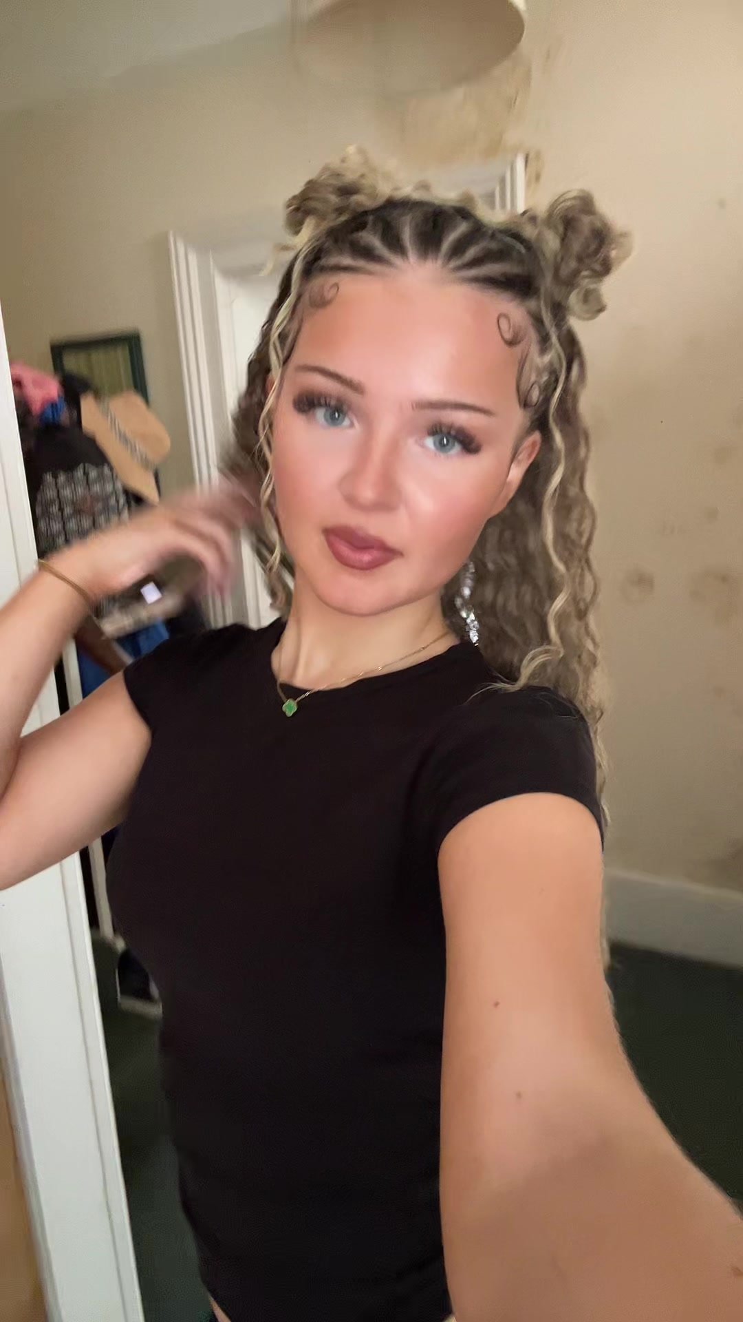 @starbornel
