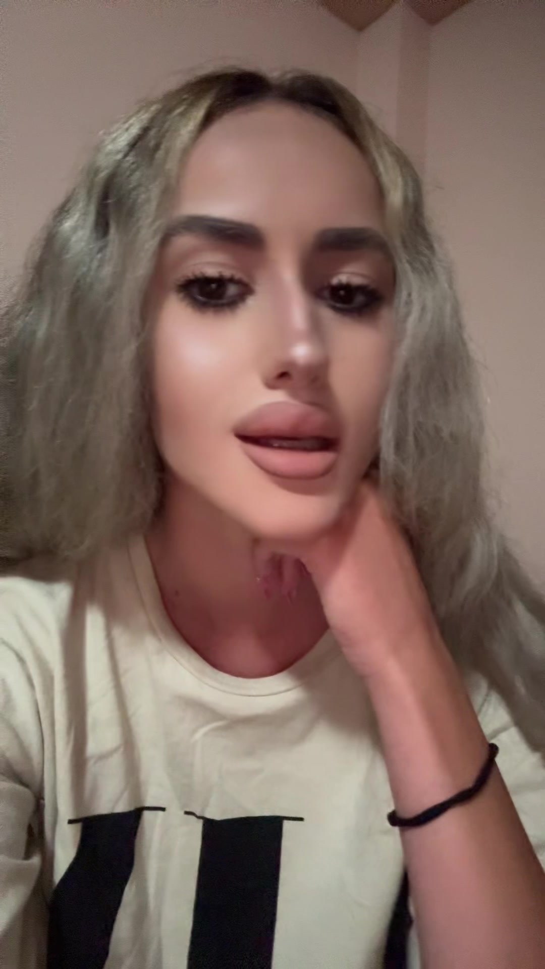 @𝓥𝓪𝓵𝓮𝓻𝓲𝓪 𝓘𝓿𝓪𝓷𝓸𝓿𝓪