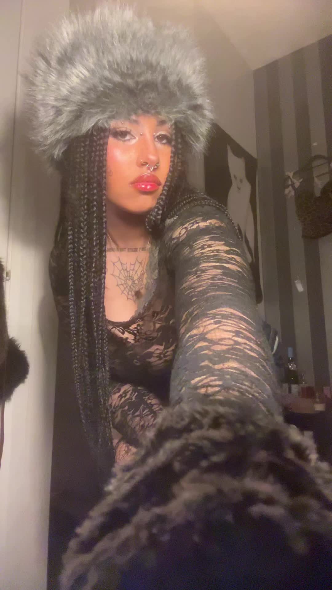 @mya🤠