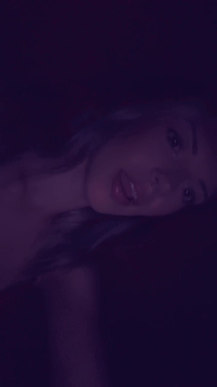 @️