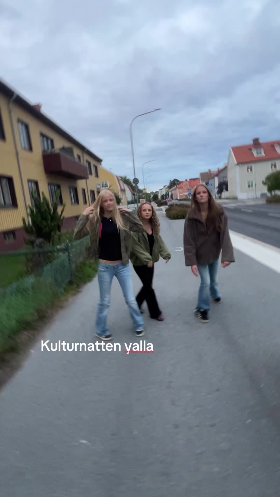 @K.K