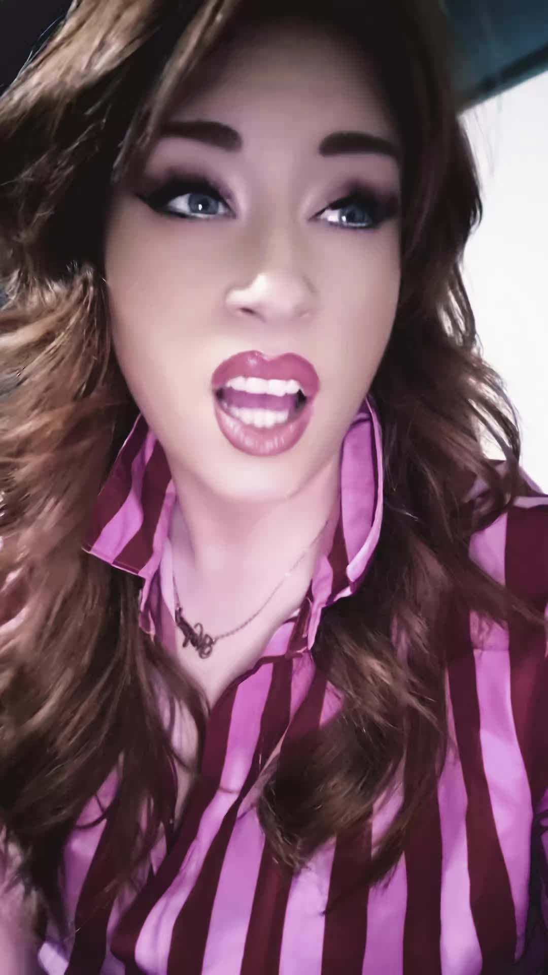 @M E G 🫶🏽 🤪