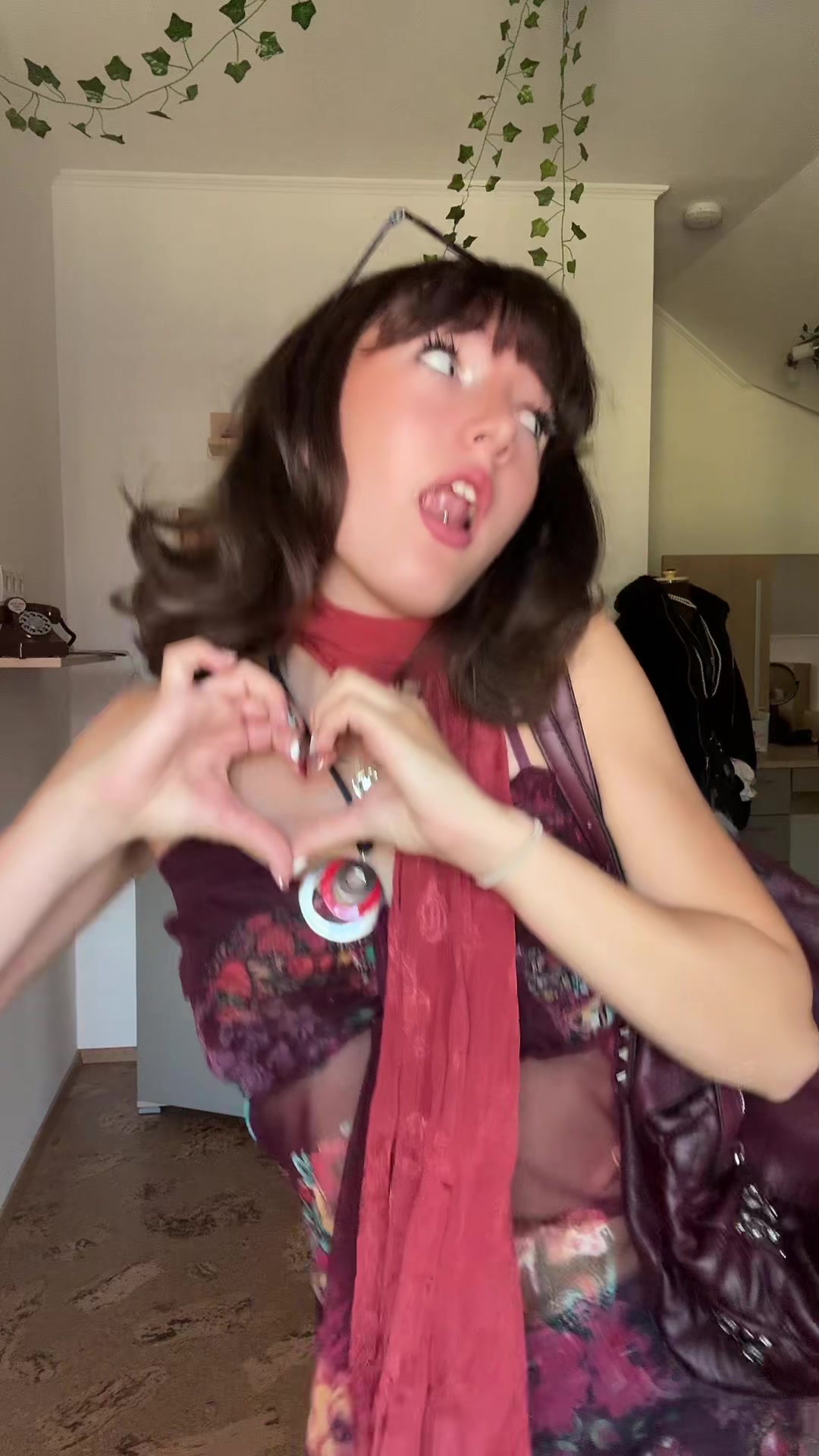 @lari