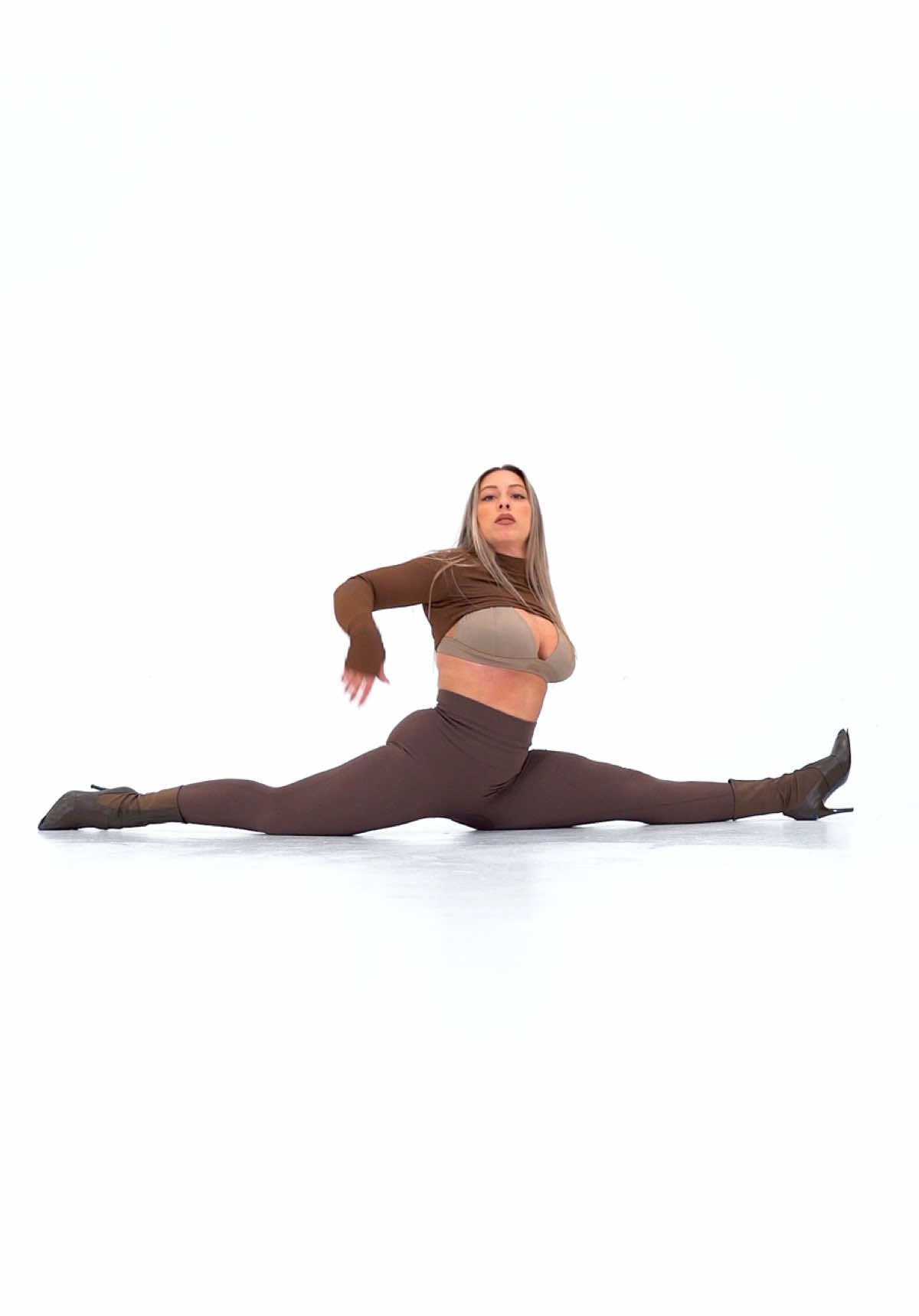 @Angiie