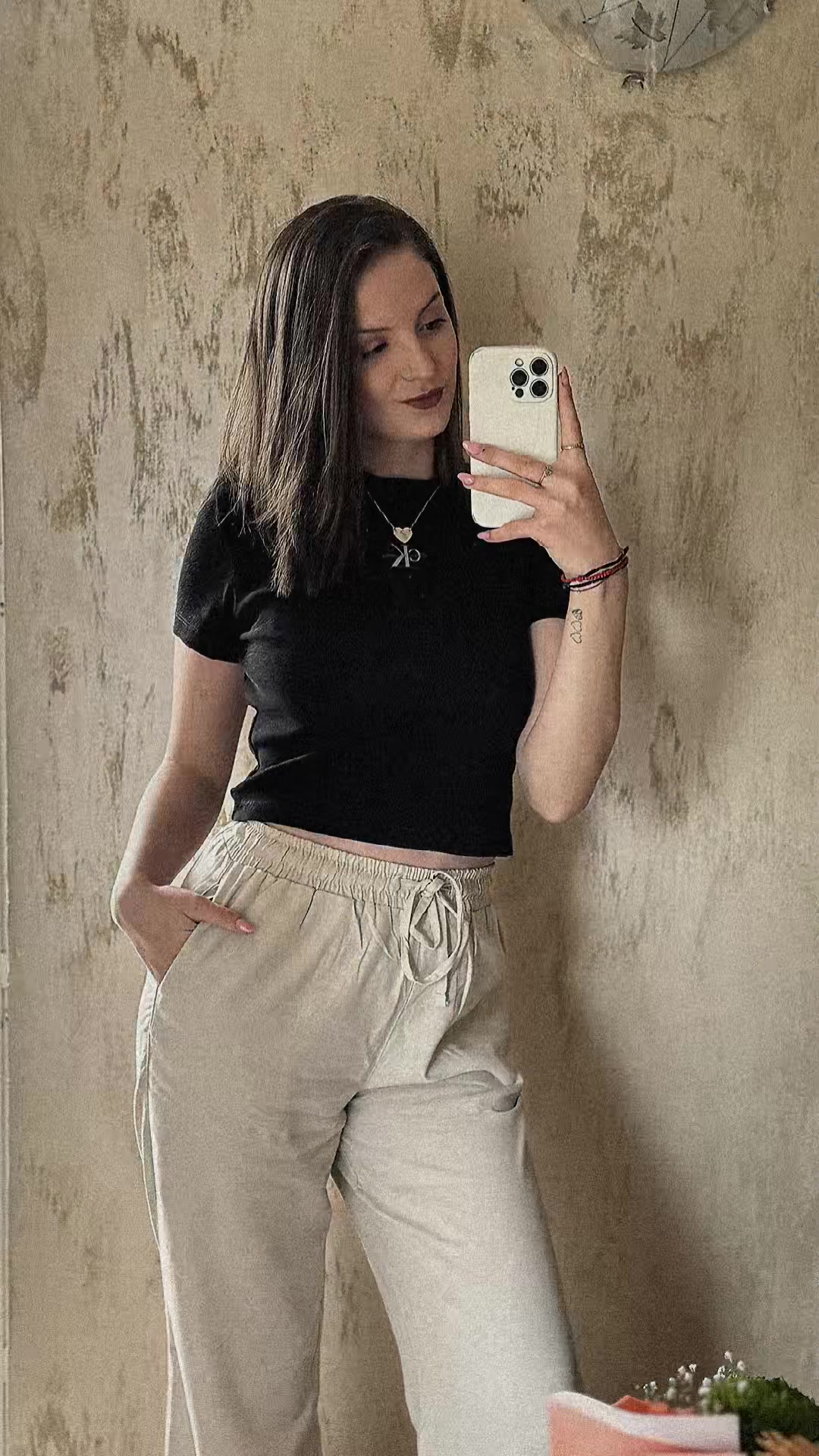 @AMiraa🌙