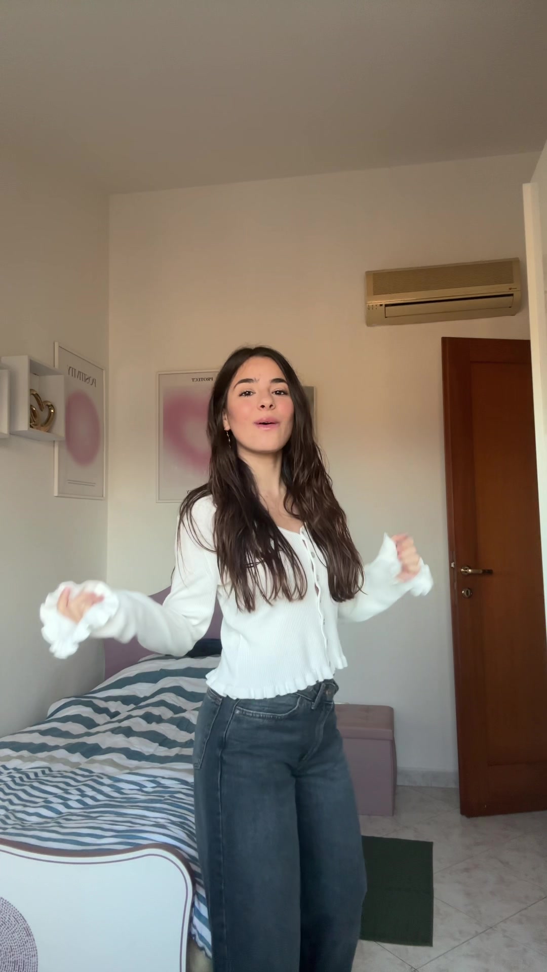 @Sabrina