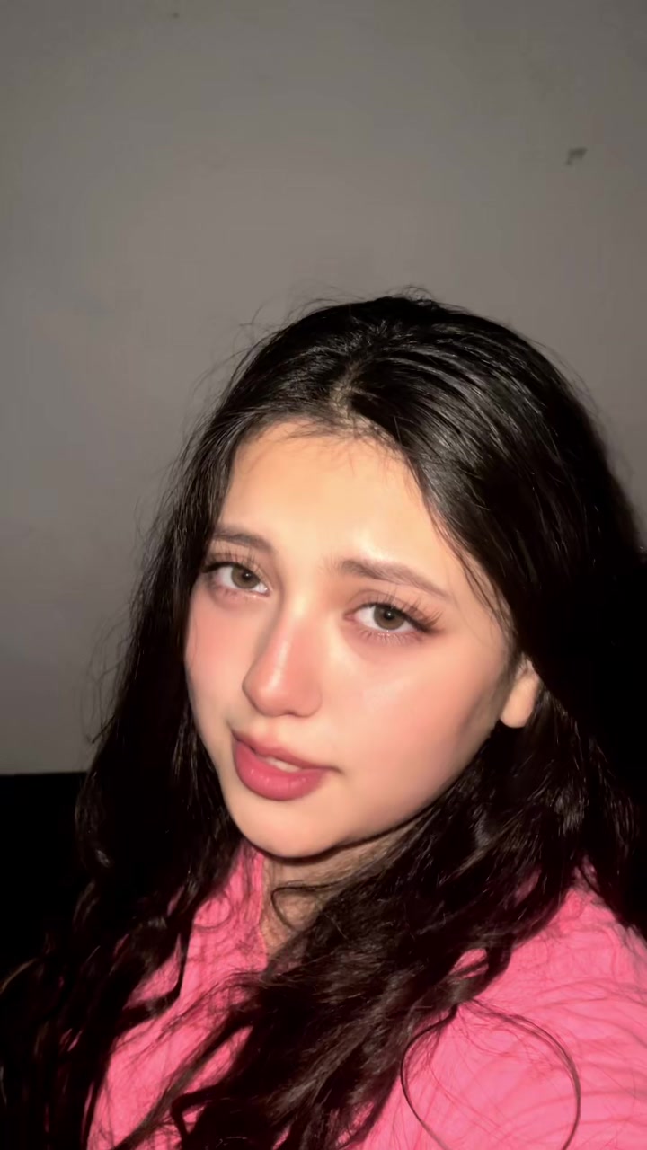 @🌸⃝𝑨𝒔𝒉𝒖๛🍷