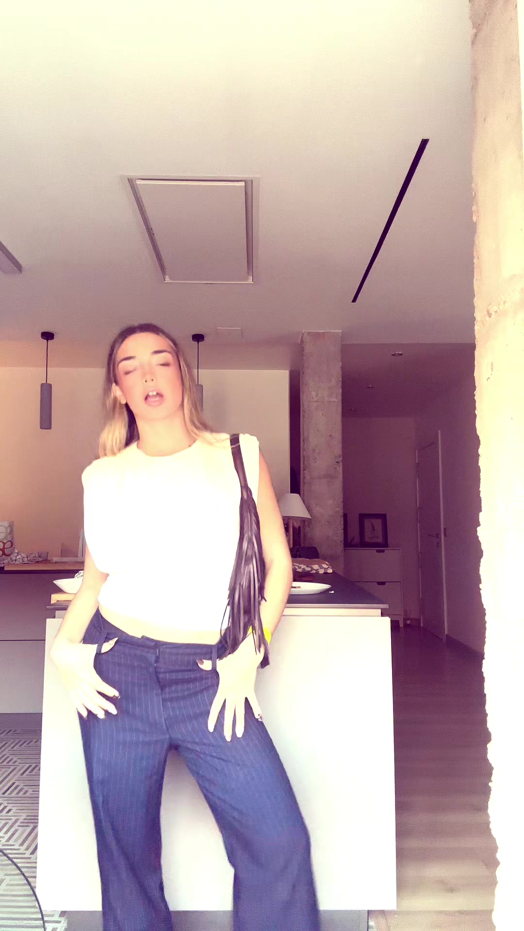 @Lu