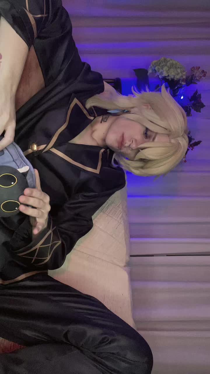 @Sam_ Khaleesi