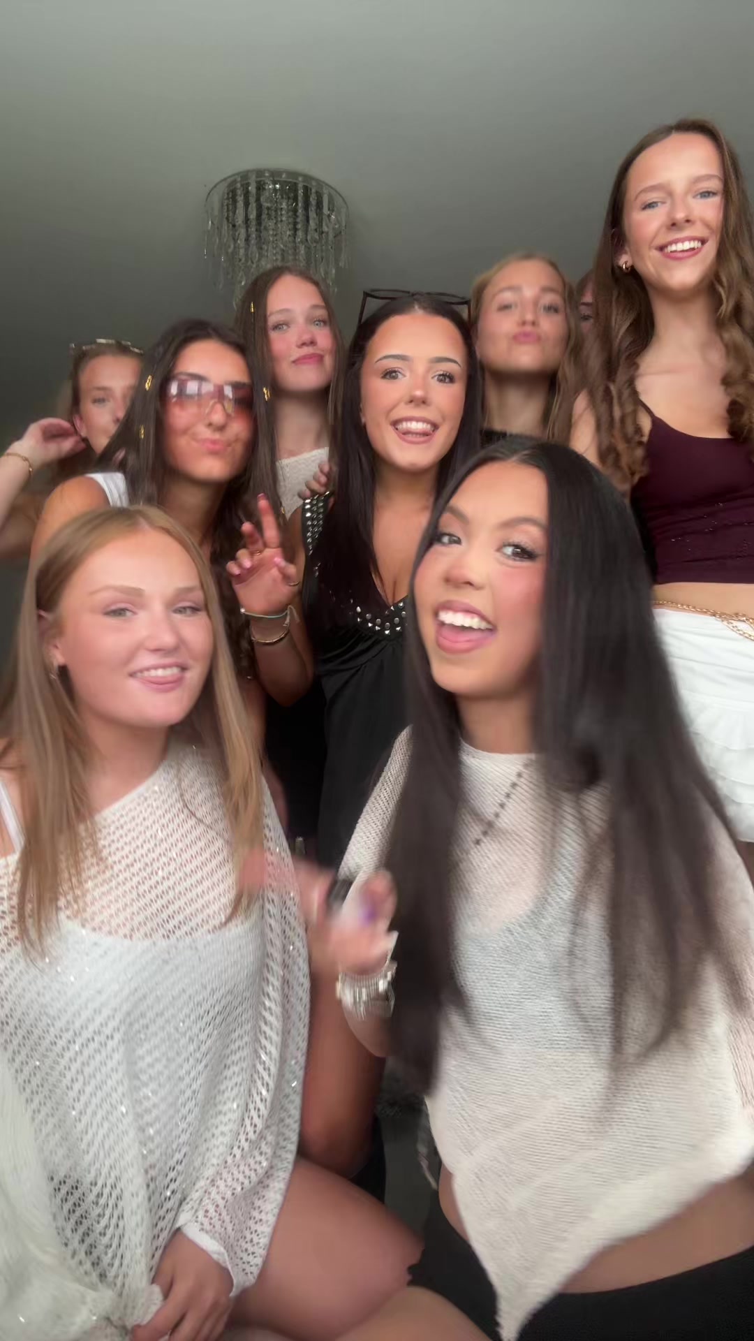 @emz