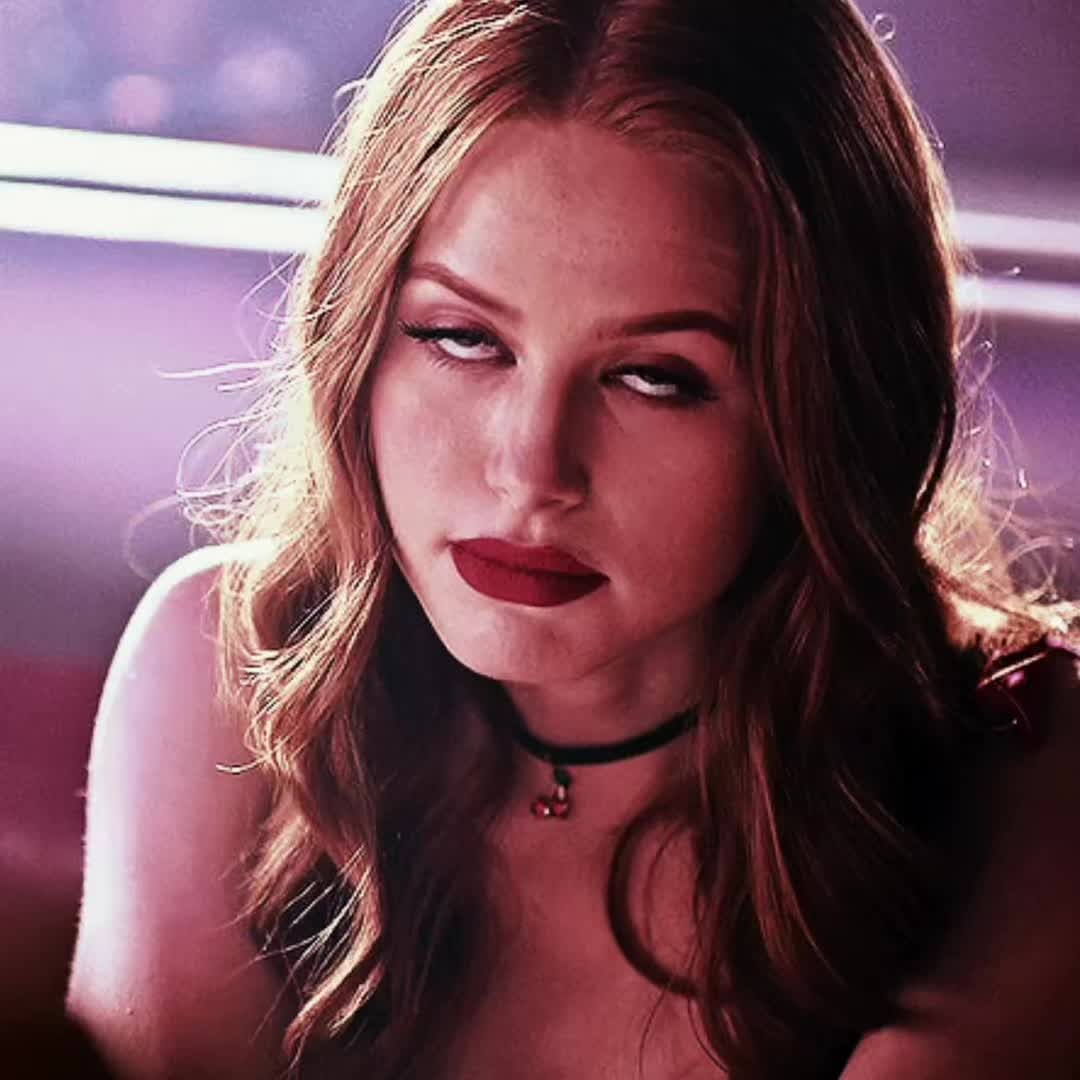@lilisxedits