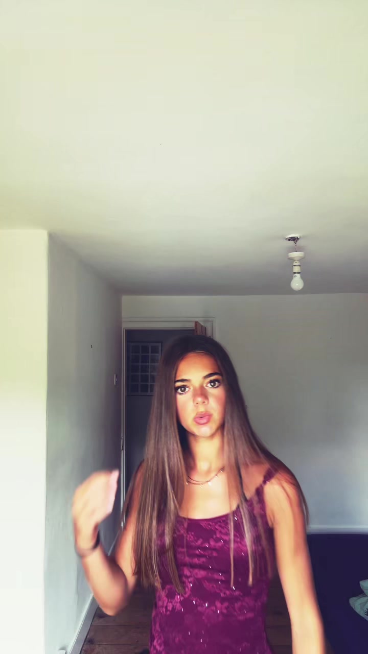 @🧞
