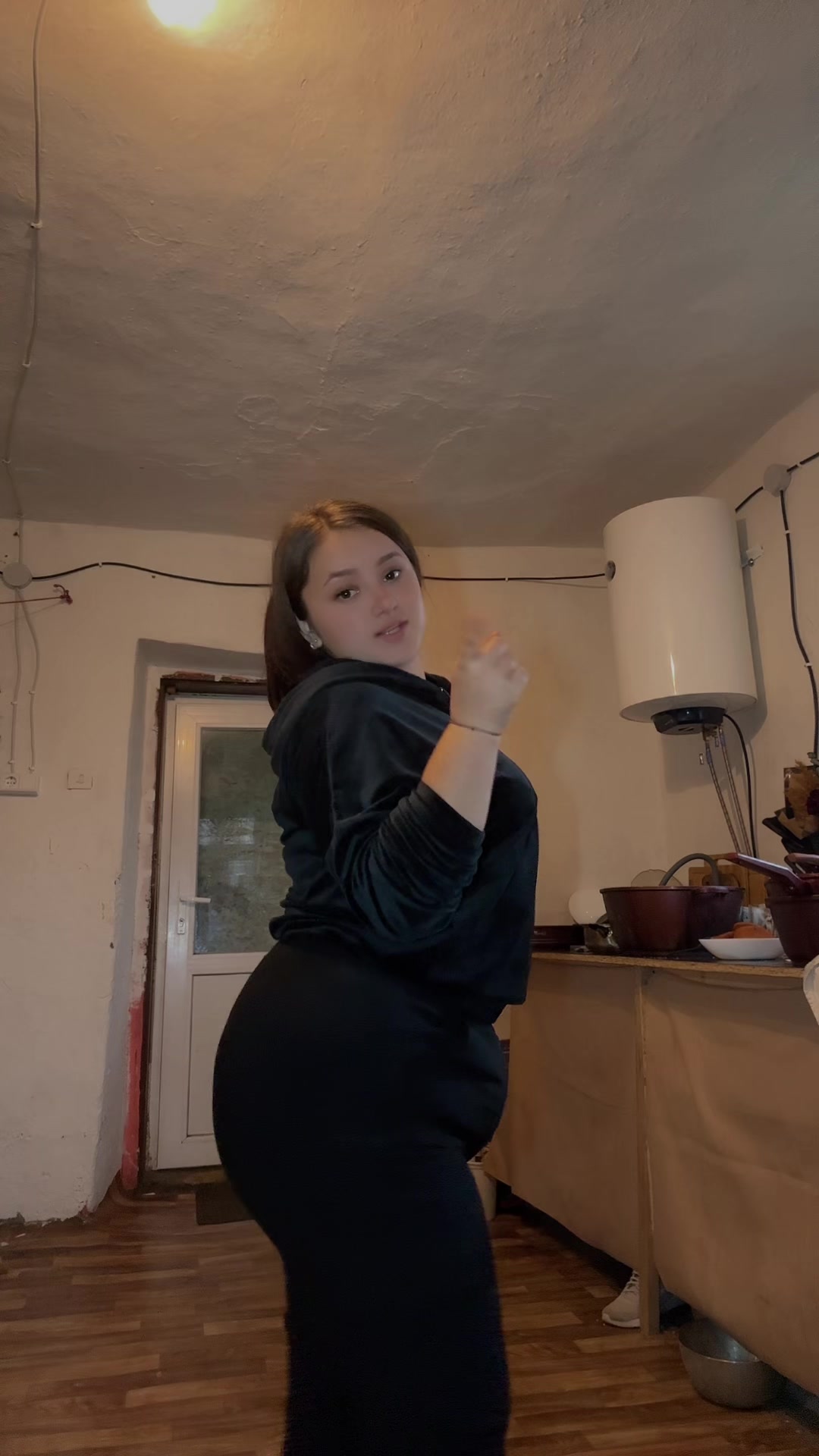 @Lorena._.mitrutiu