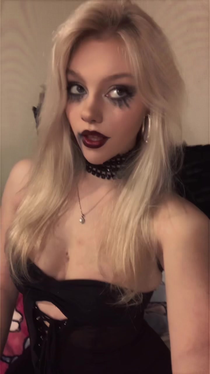 @MiaLouise🤍