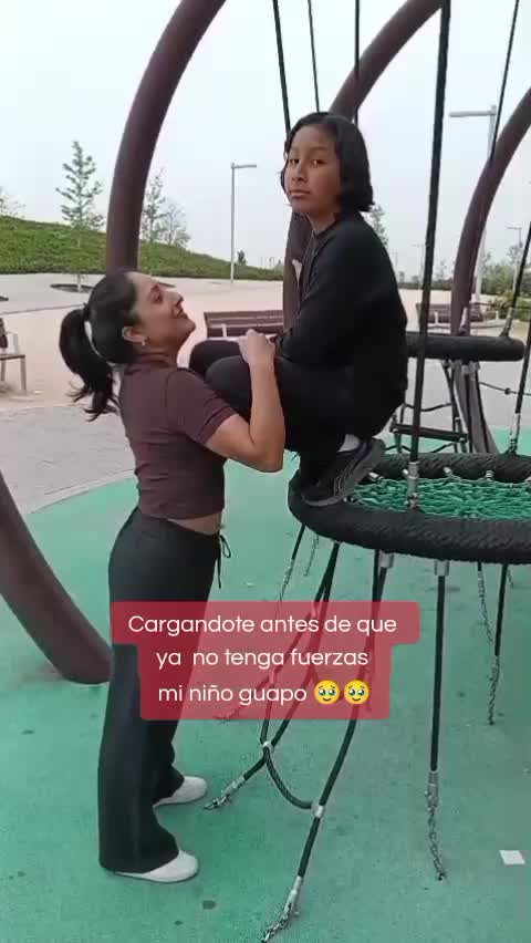 @Jacky - 🇵🇪  -  🇪🇦  ☺️