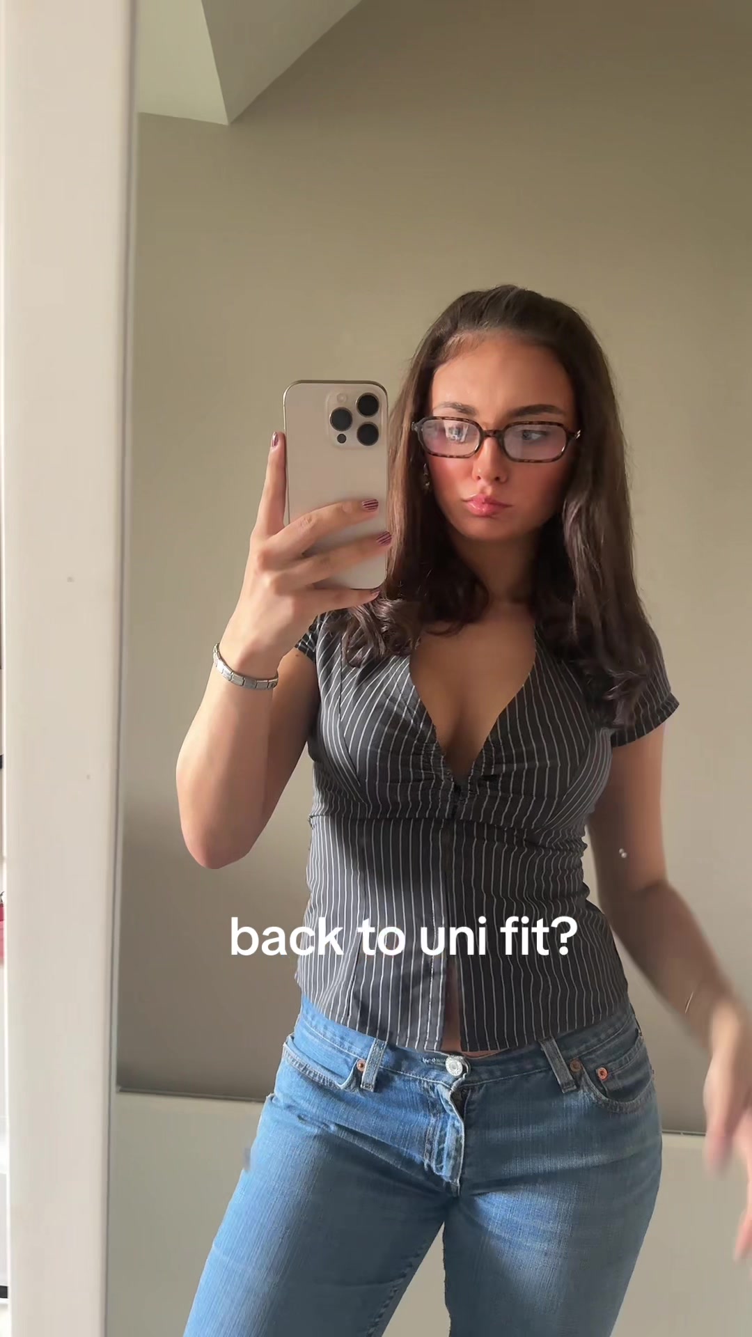 @fabienne