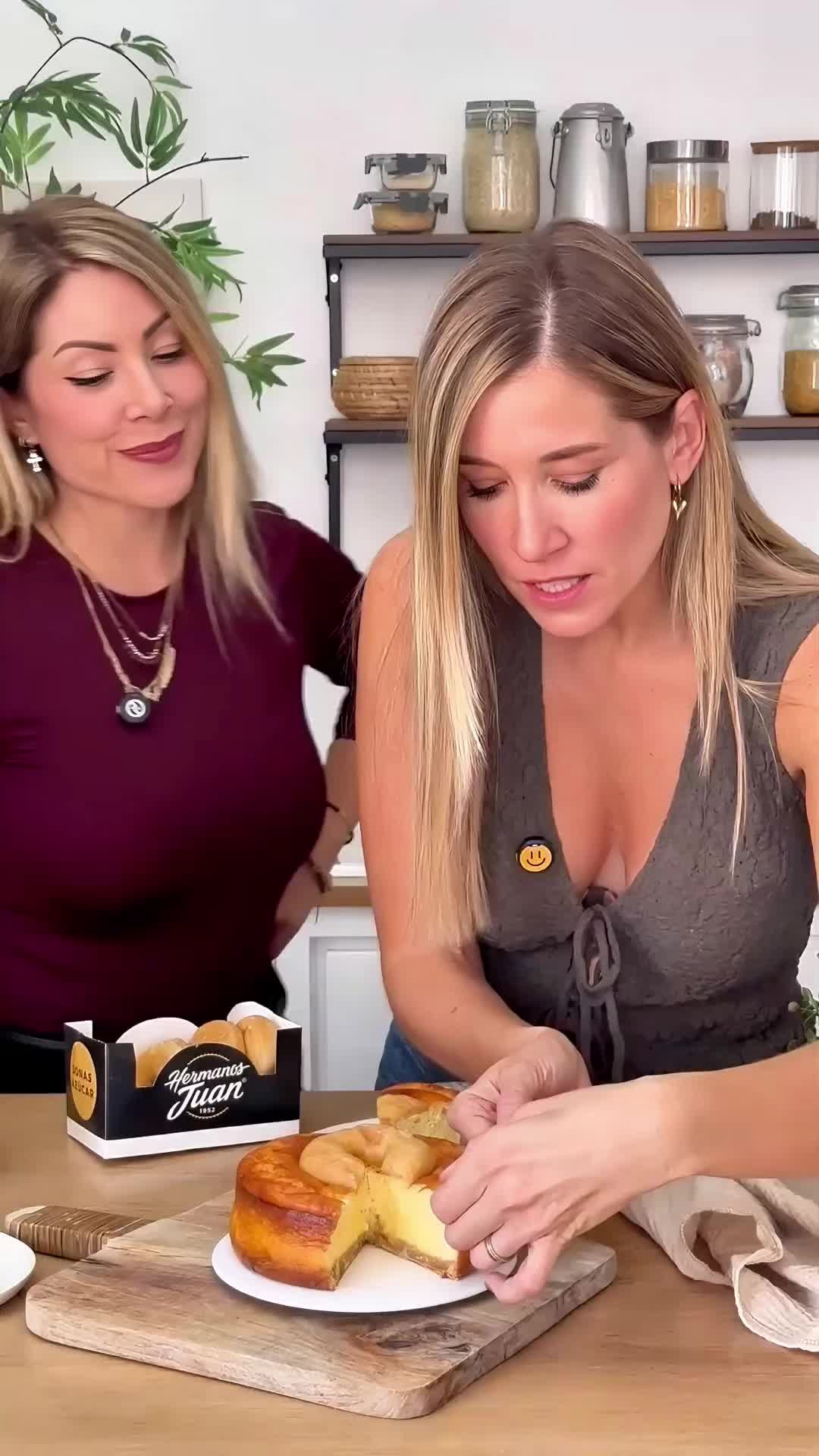 @FitHappySisters