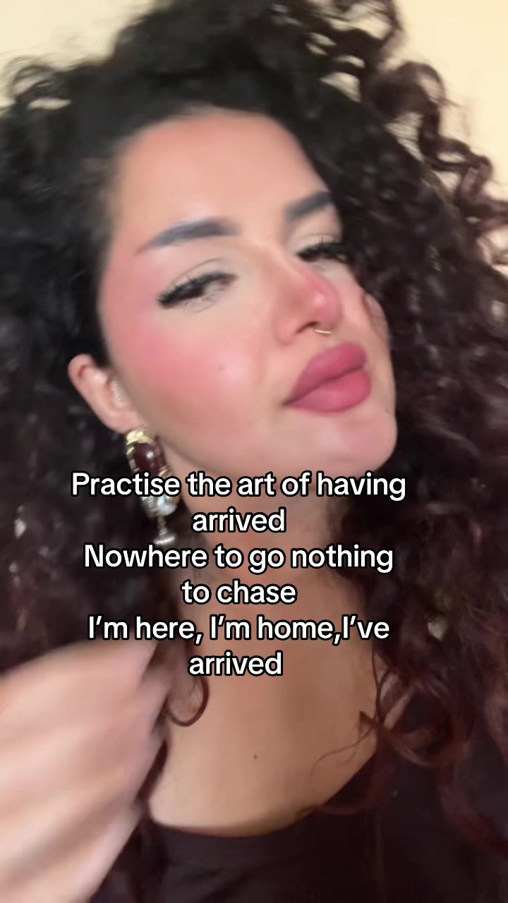 @curlzandconsciousness 𓂀