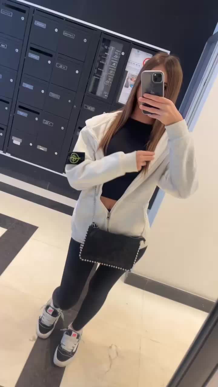@𝐮𝐬𝐞𝐫𝐫𝟗𝟐𝐳