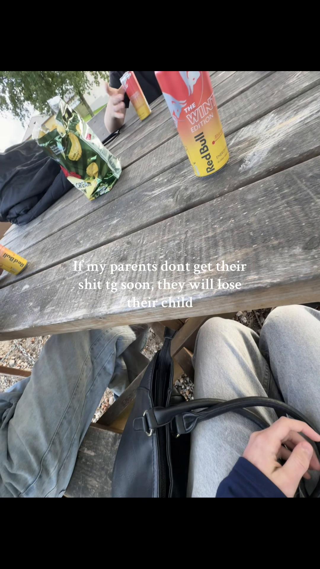 @️