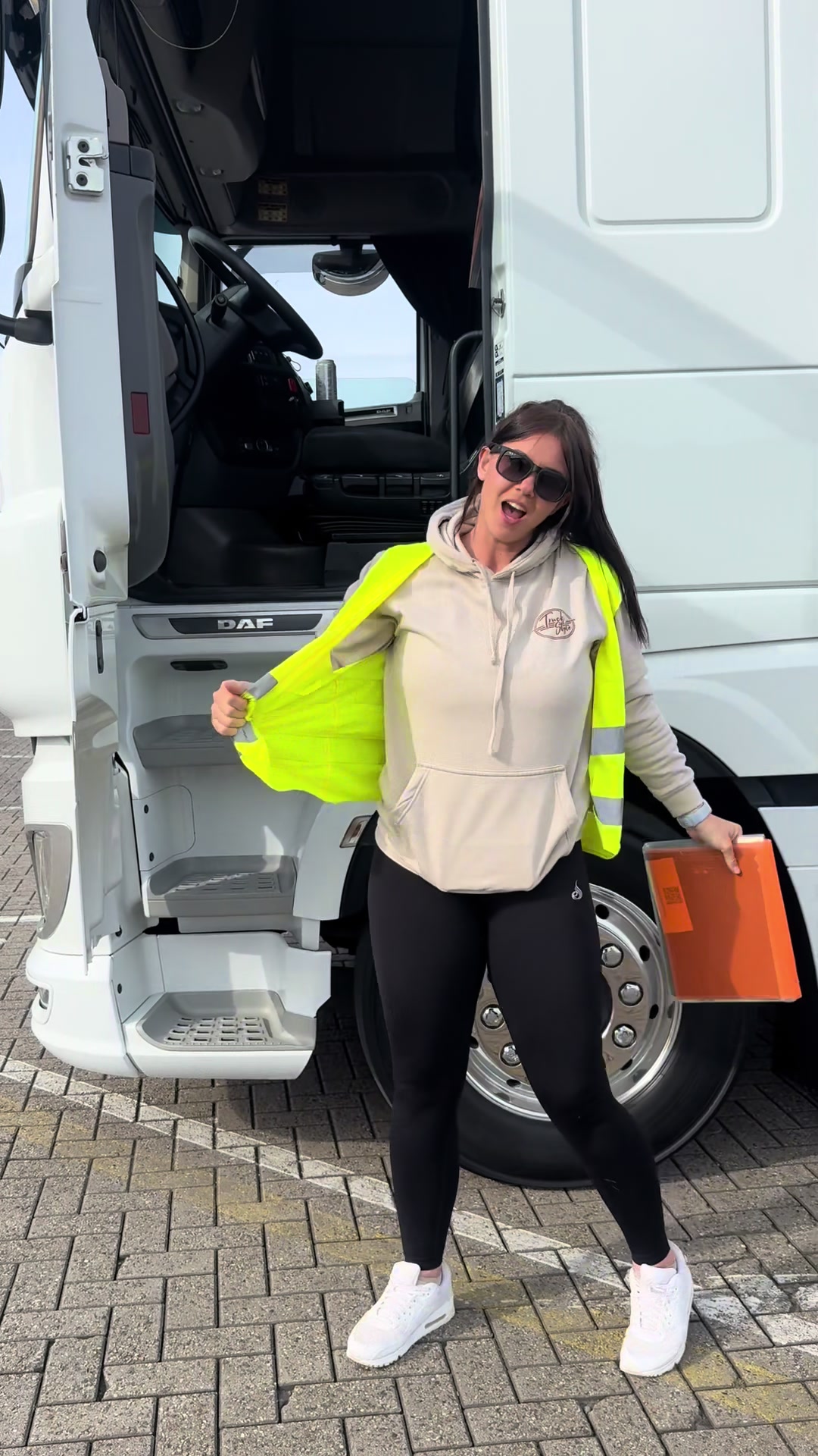@truckergirl850a