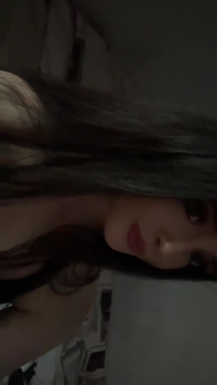 @️🦢