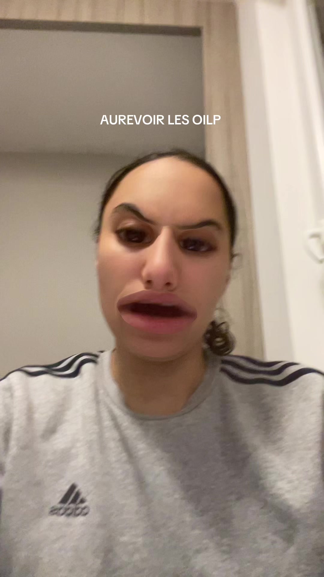@...