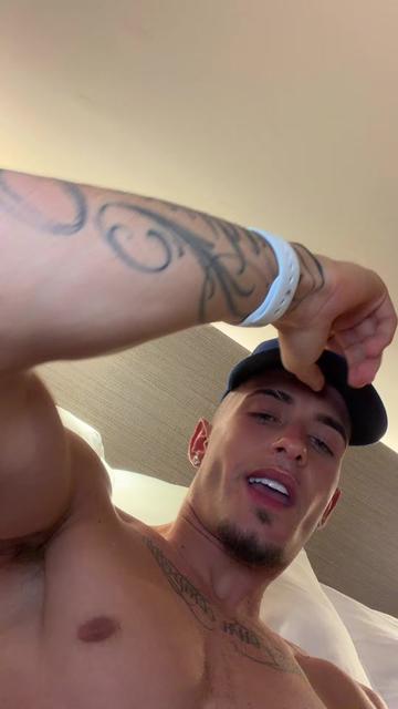 @adrilechu