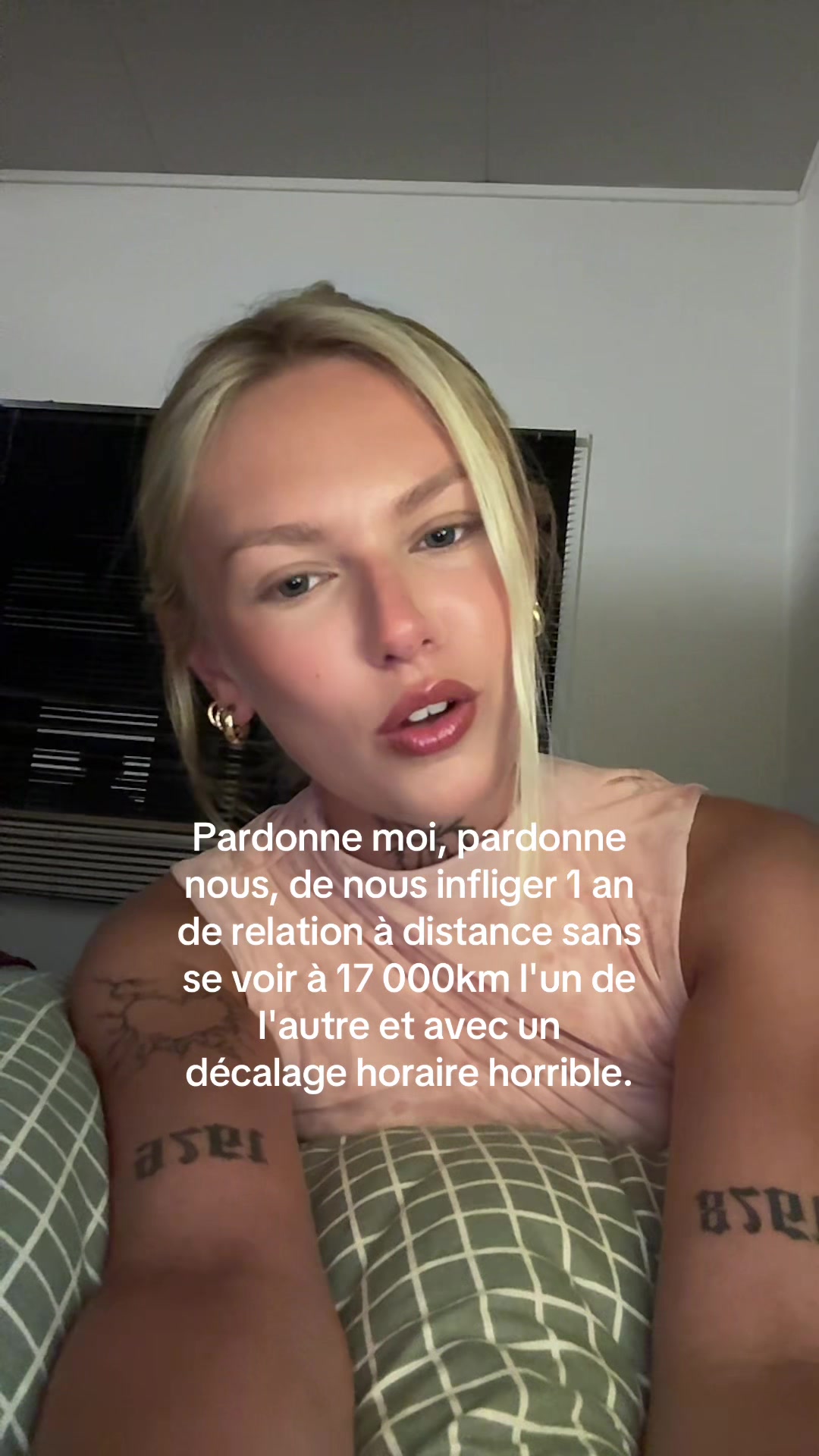 @loupsqq