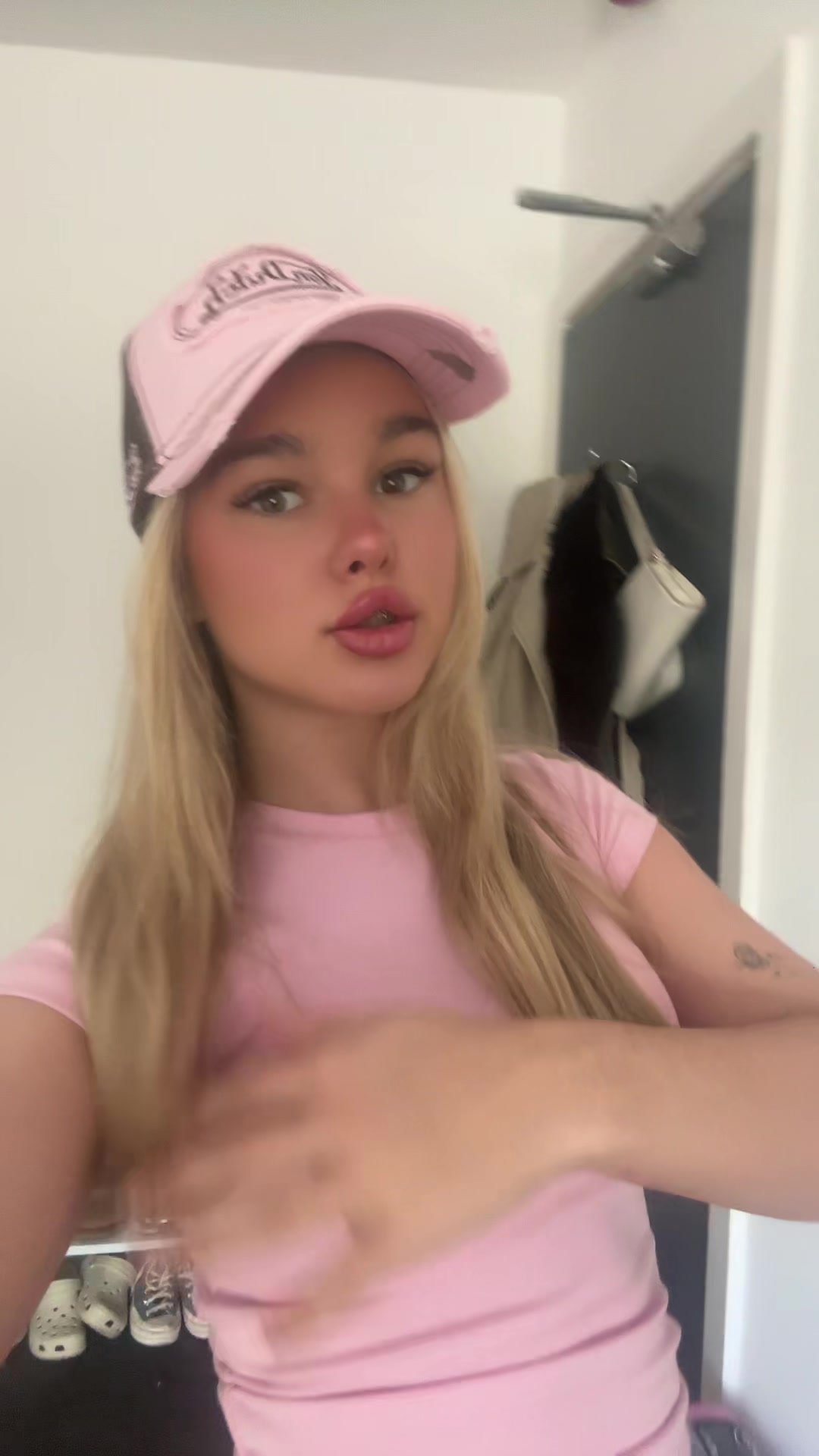 @elzz