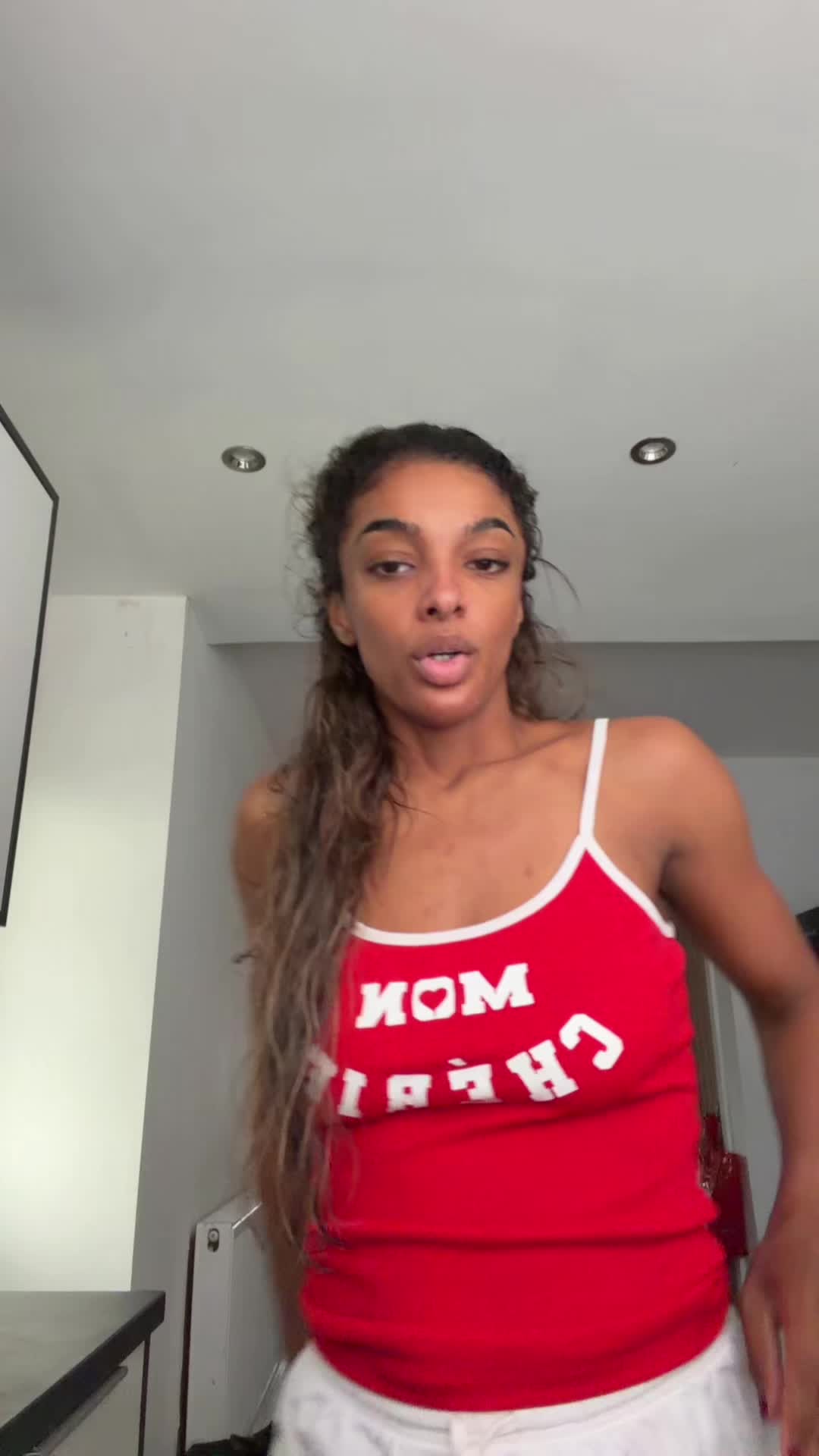 @Aliyah Salah.