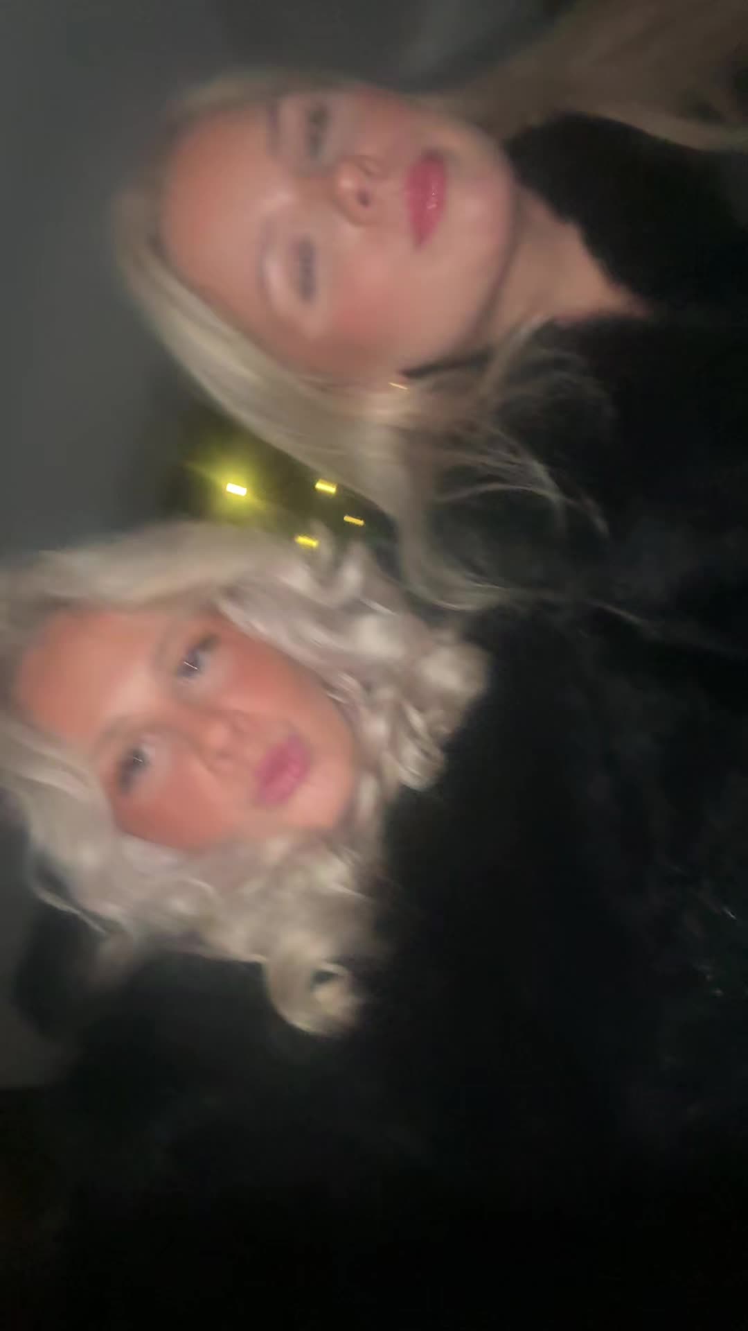 @The blondies🍸🧘🏼♀️🤍🪩🎧