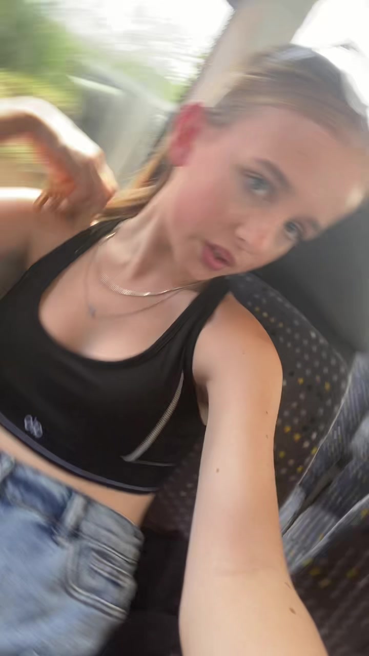 @Ellie