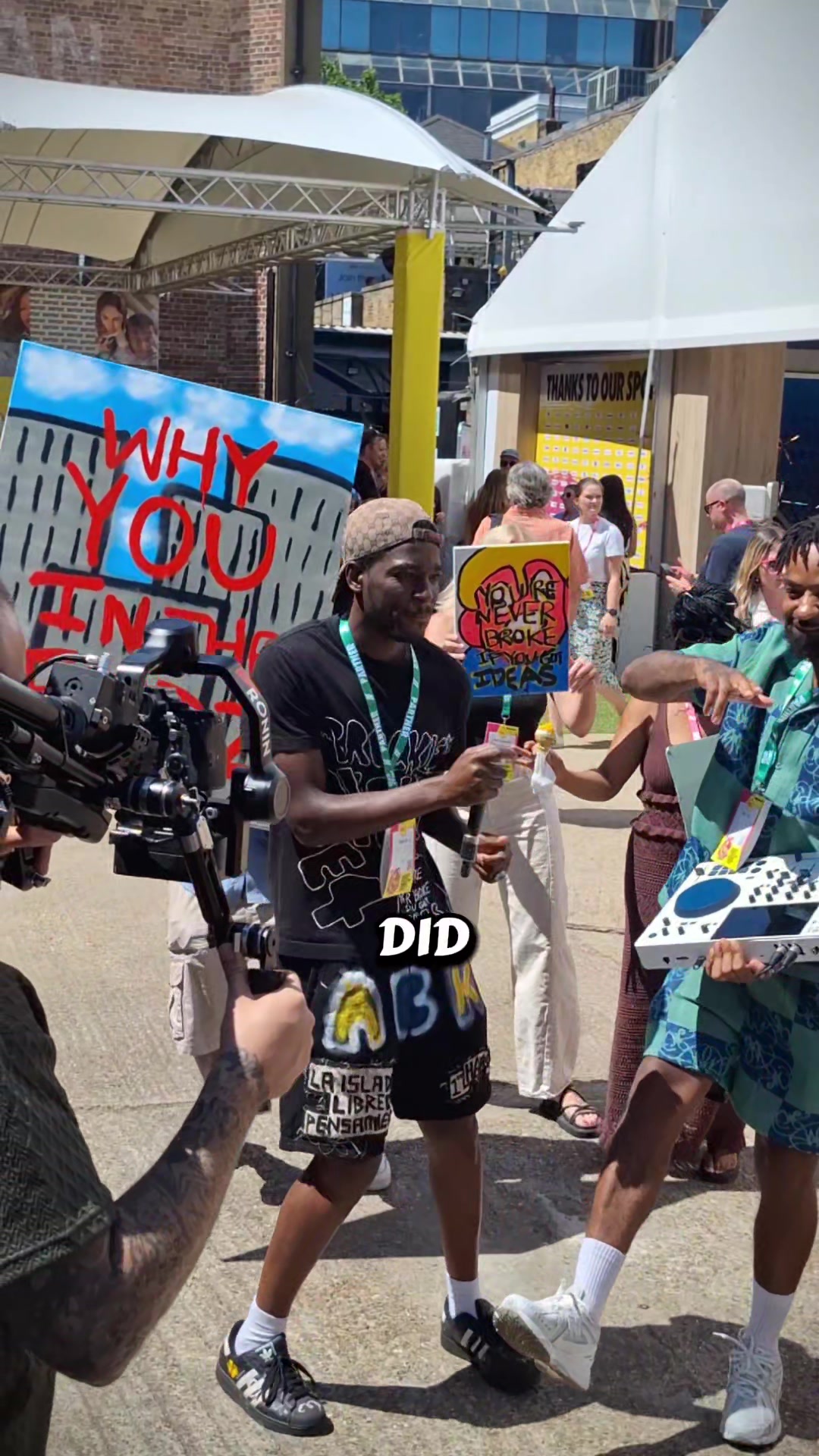 @Chris | Travel Content Creator