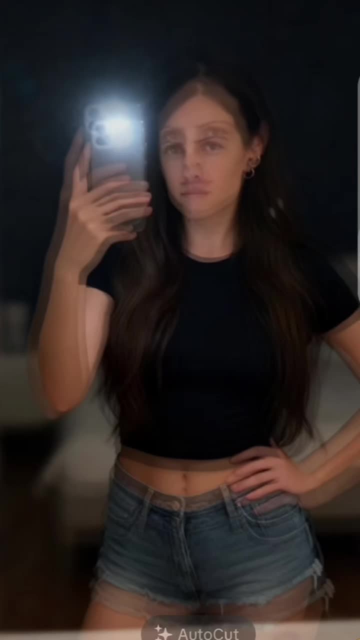@🦁₳ĐɆⱠ₳🦁