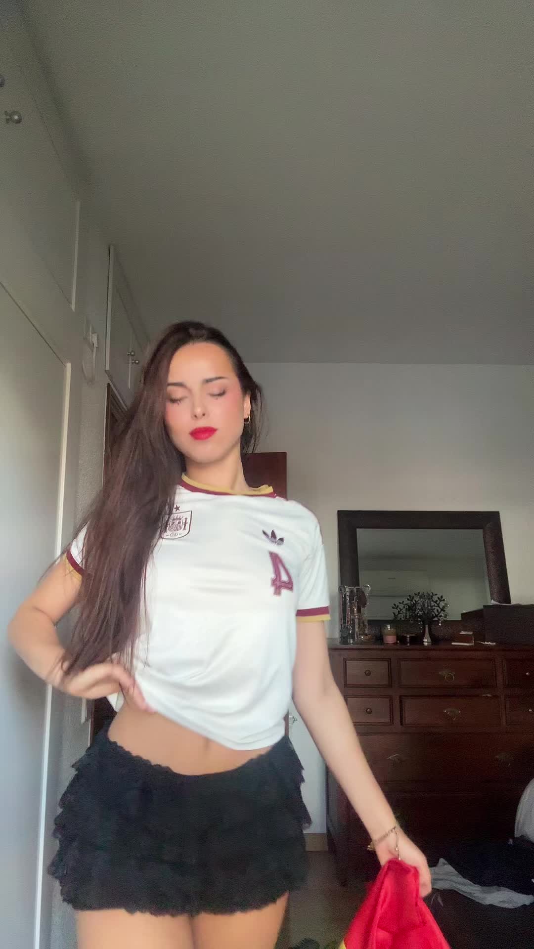 @Carlota