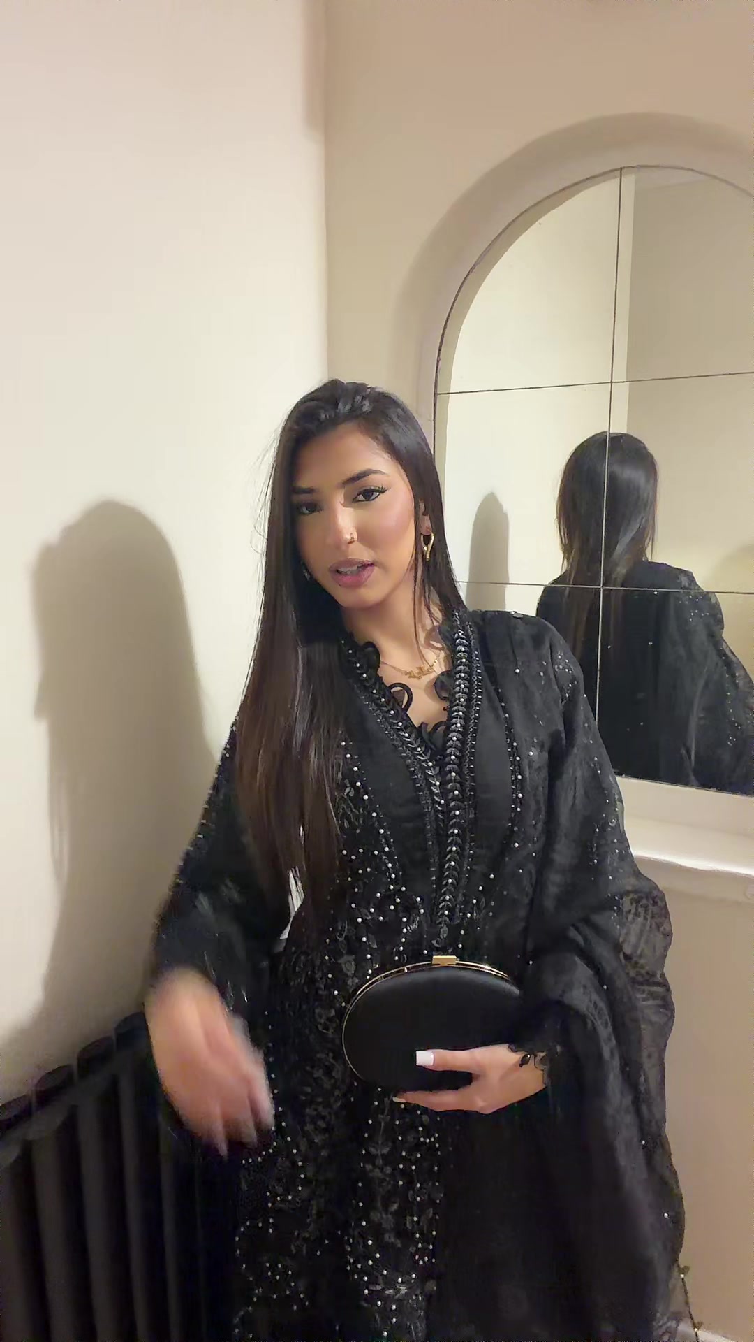 @Aaliyah khan x