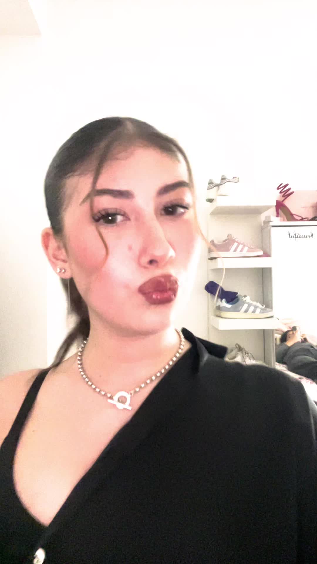 @🎀🛍️💄💋👑