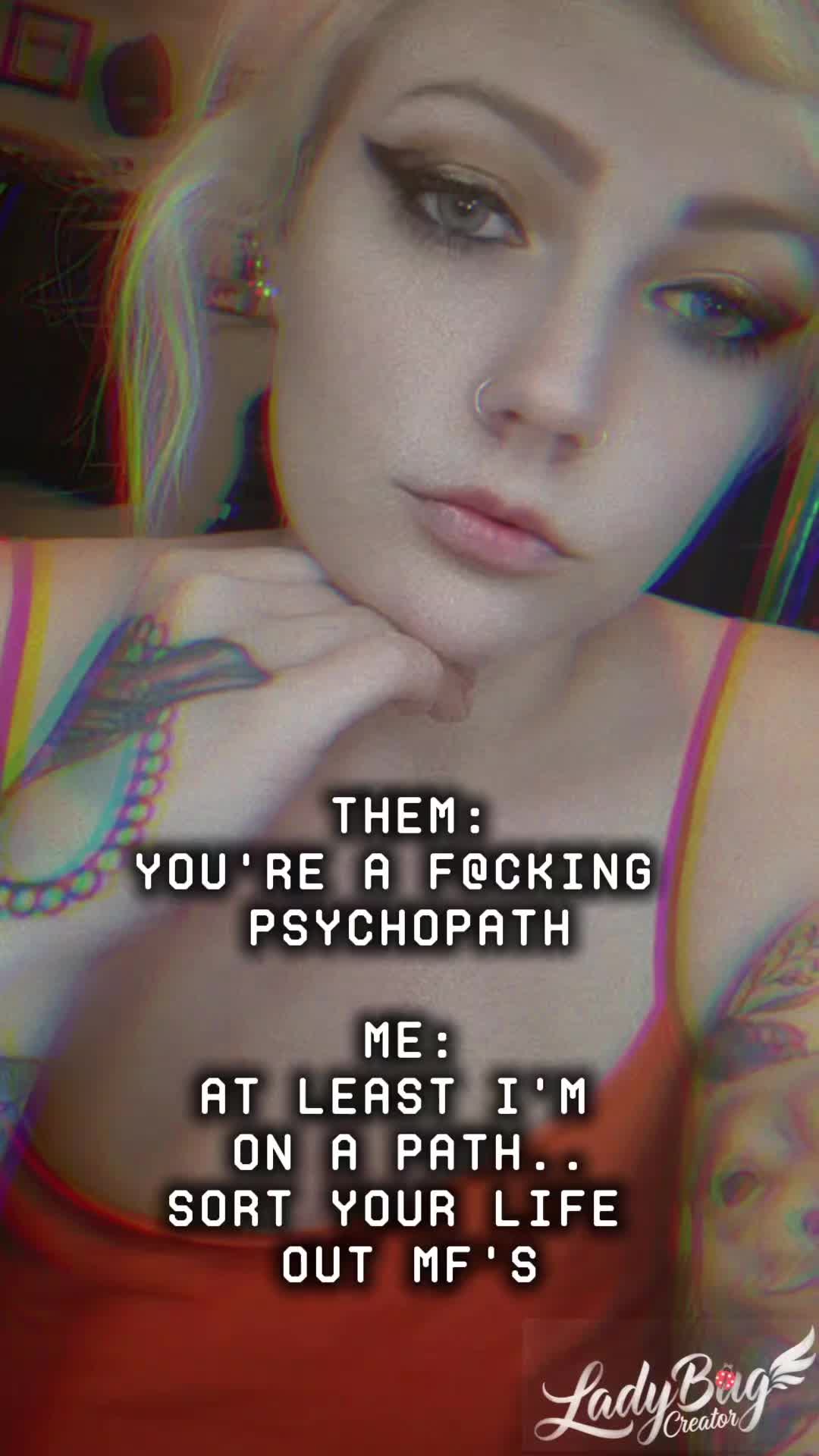 @HayleyCakes