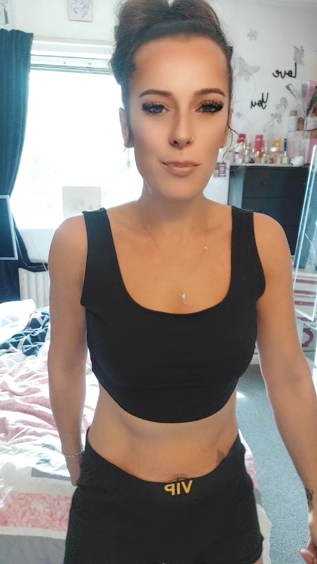 @Donna__0161