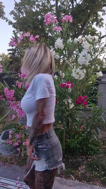 @mrs_lady_smiths