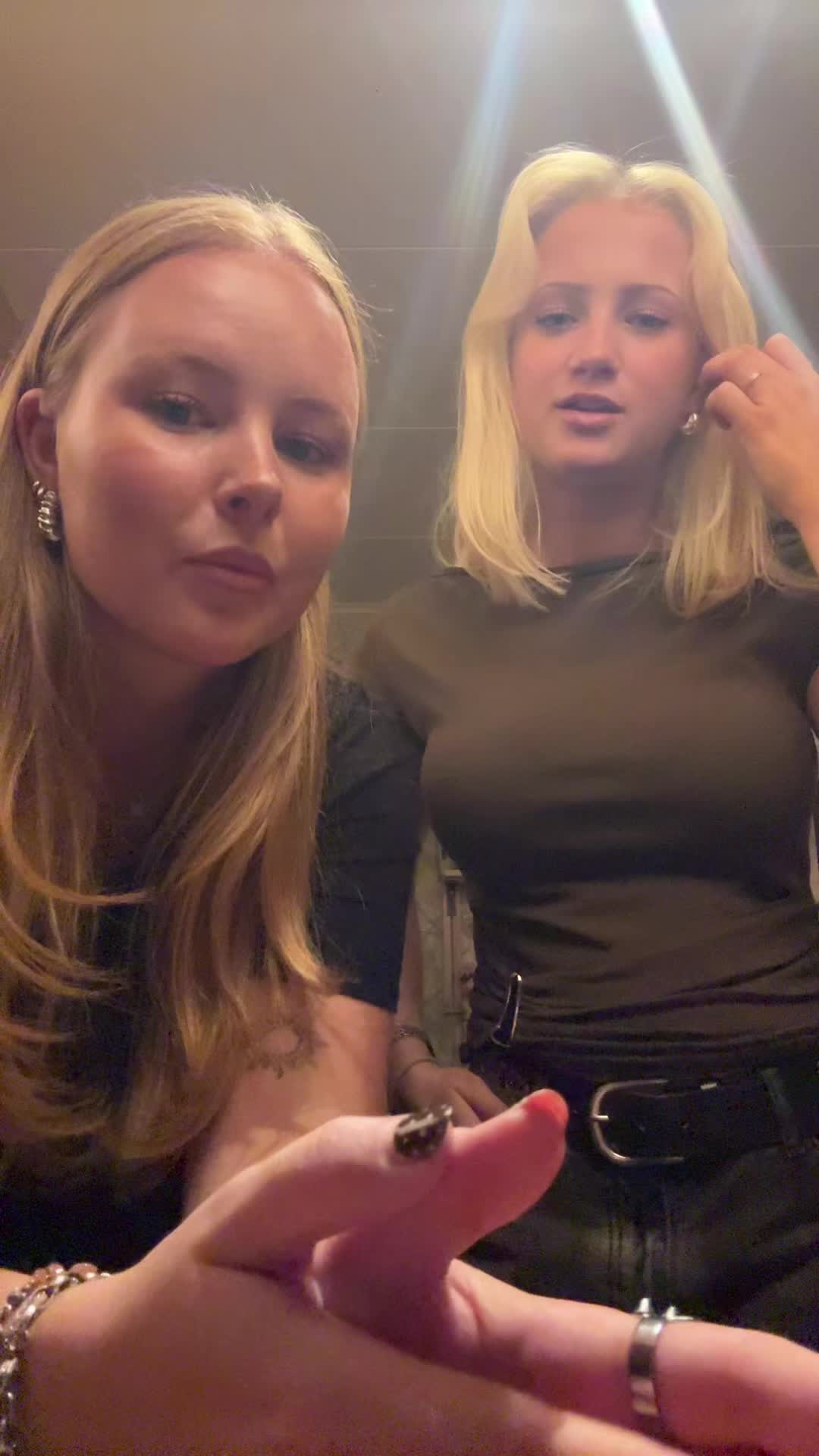 @Tilda