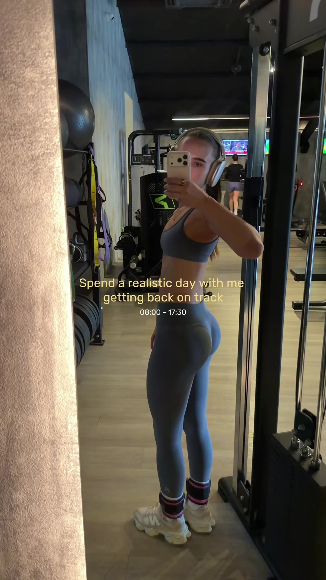@lucyrrush