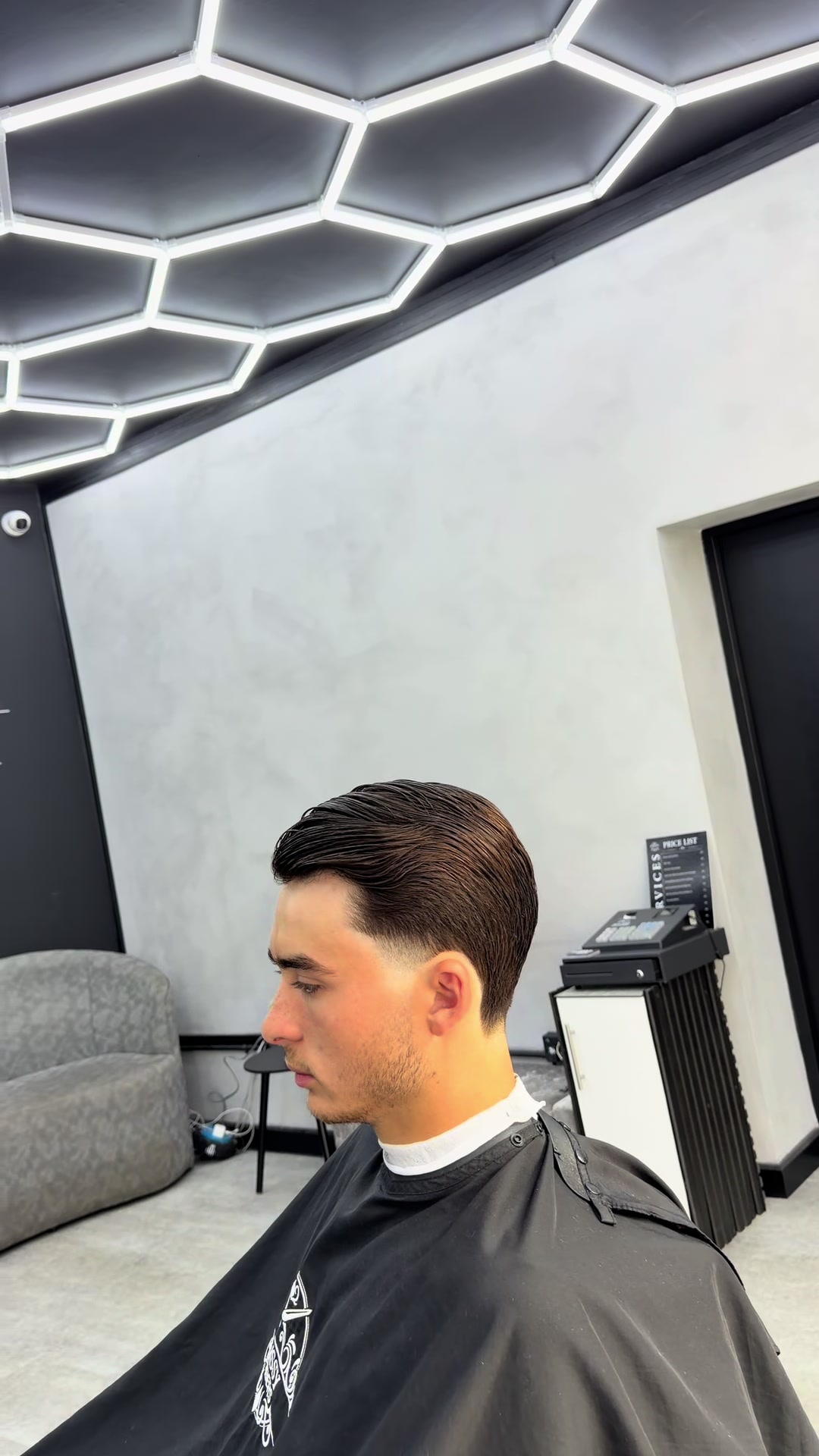 @GRISSY_BARBERS